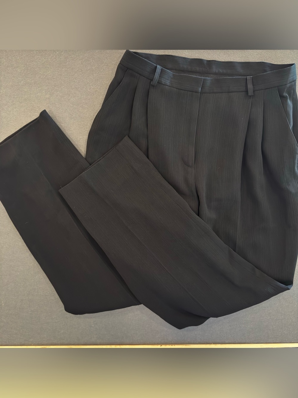 Vintage Jones New York Black Pleated Dress Pants
